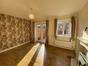 Lounge- click for photo gallery